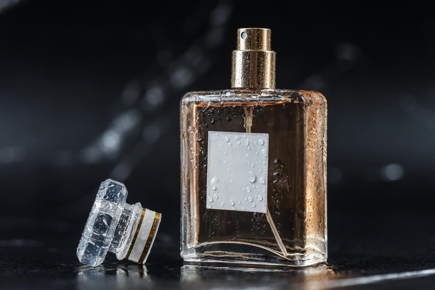 Los secretos de los perfumes de larga duración
