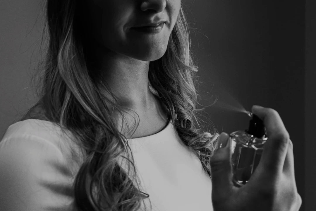 Descubre el Arte de Aplicar Perfume de Forma Perfecta